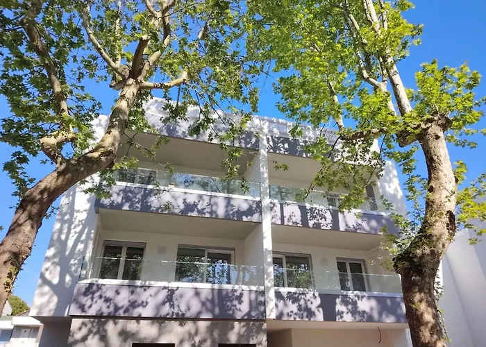 Modernly Renovated With Balcony In Appartamento Bibione